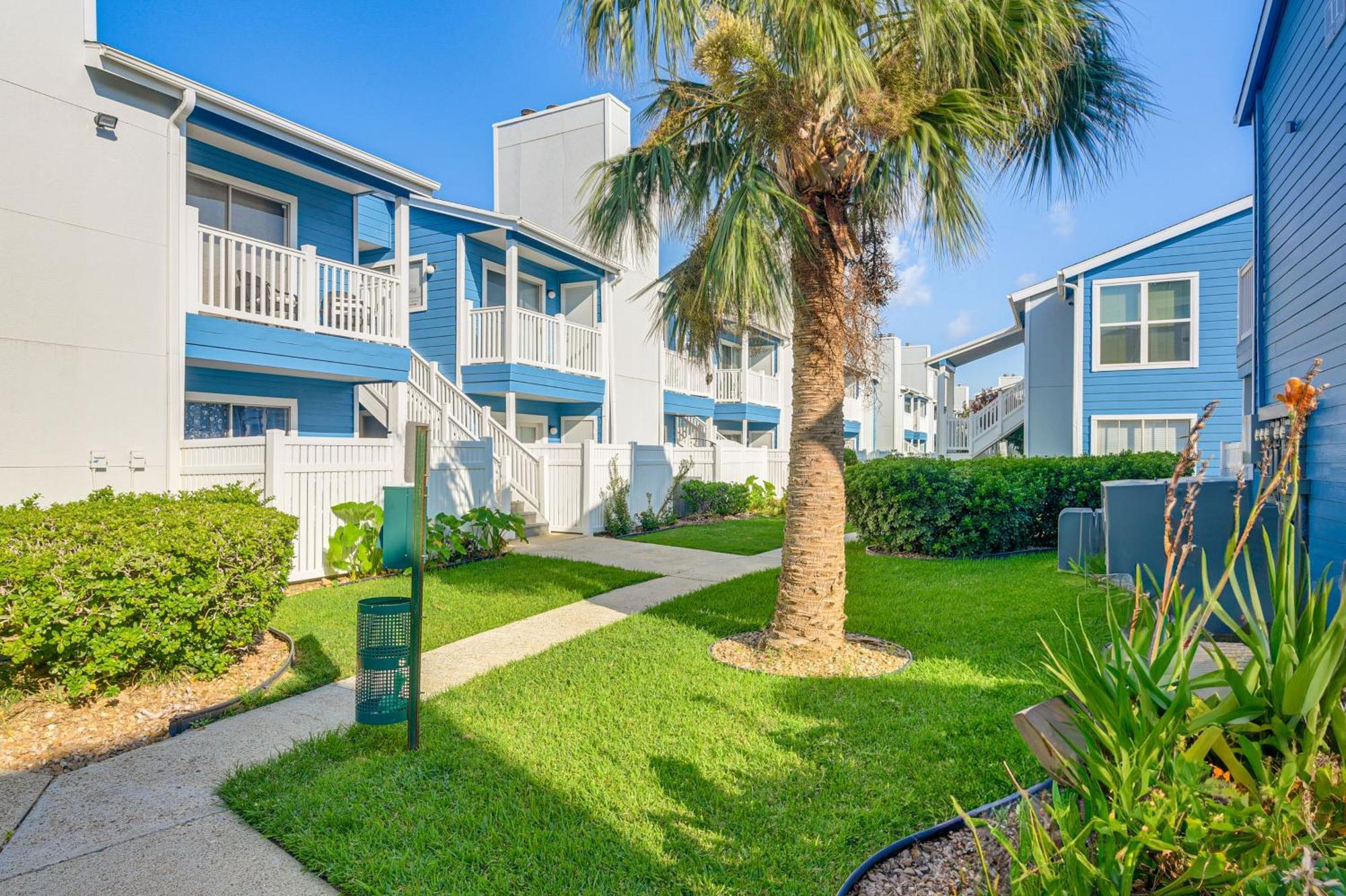 Relaxing Galveston Condo, Quarter Mile To Seawall! Exterior photo